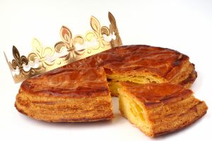 La galette des rois et sa couronne